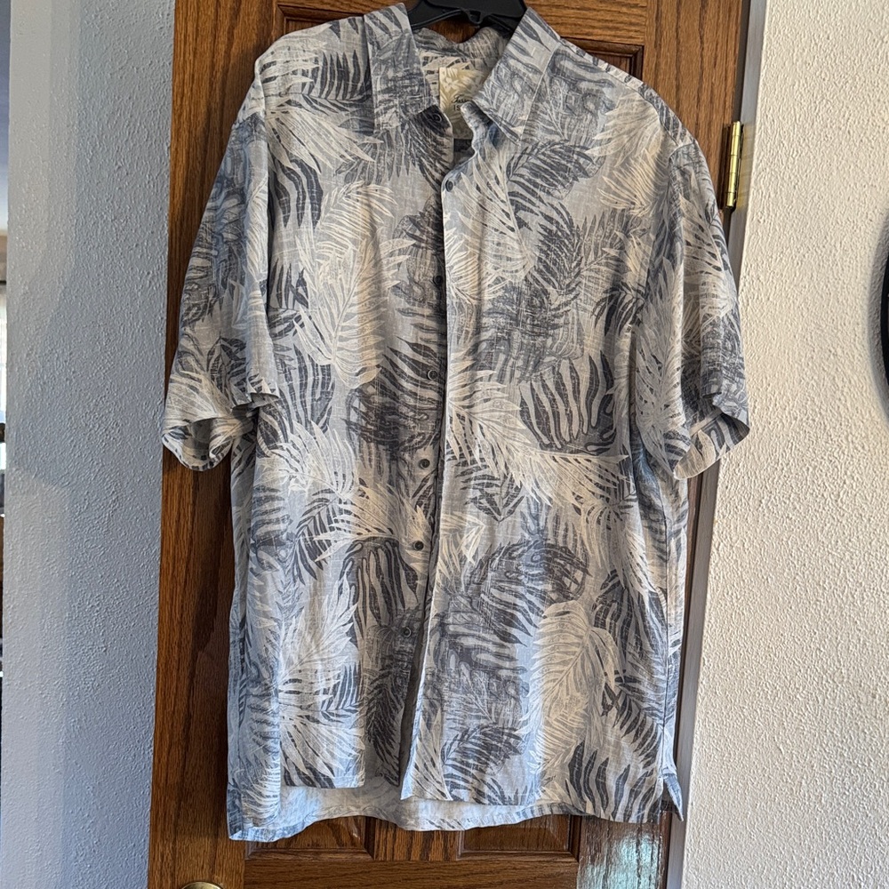 Tasso Elba Gray Leaf Pattern Casual Shirt